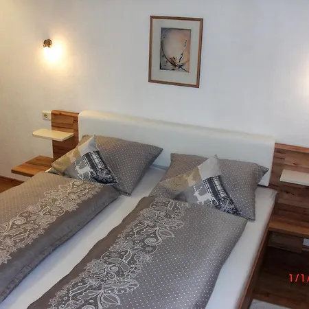 Ferienwohnung Drachenstein * Rüdesheim nad Renem